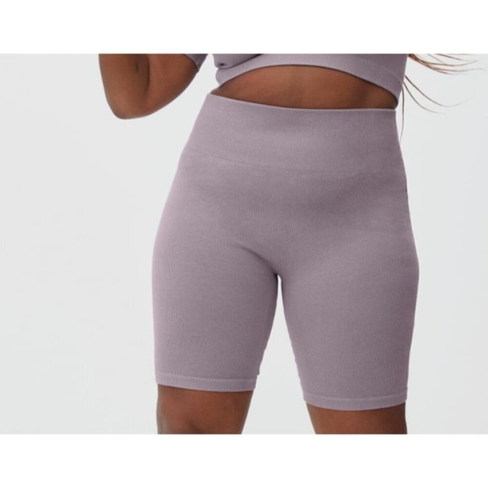 Everlane Seamless Bike Short~Size XL/XXL~Light Purple High Rise NWOT L3 35